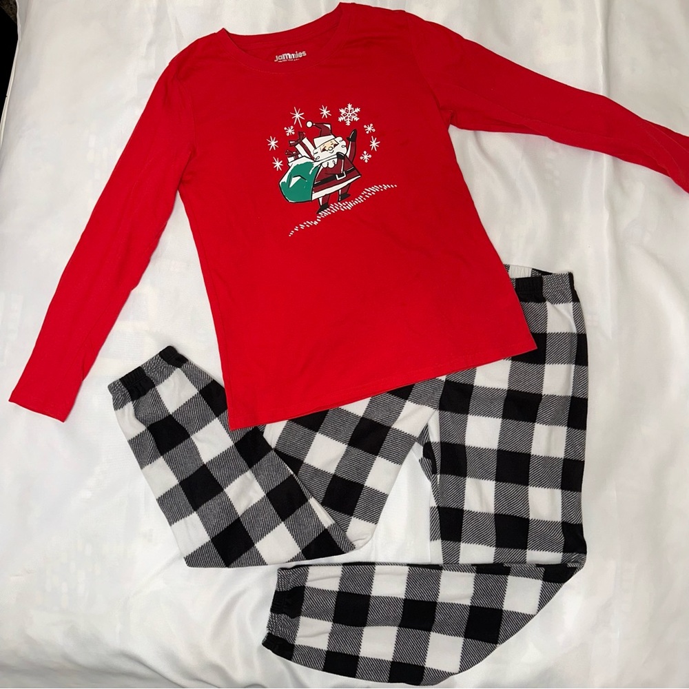 Christmas pajamas women’s size large Santa Clause‎ buffalo check